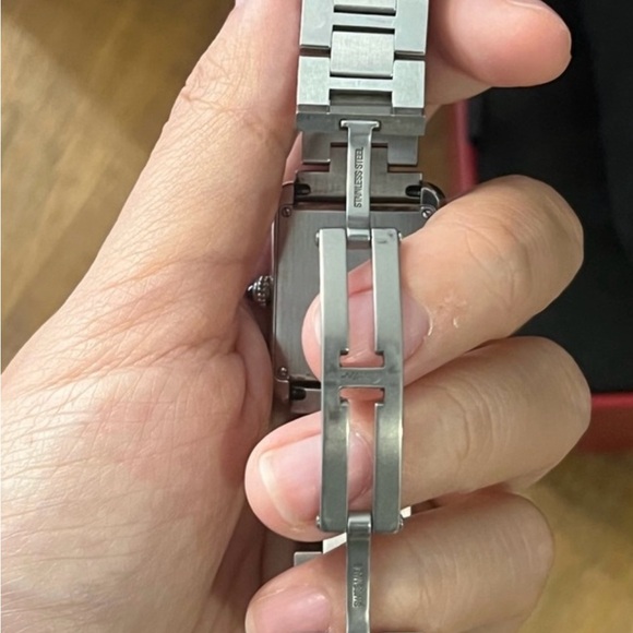 Cartier Tank Solo Watch - Picture 3 of 8